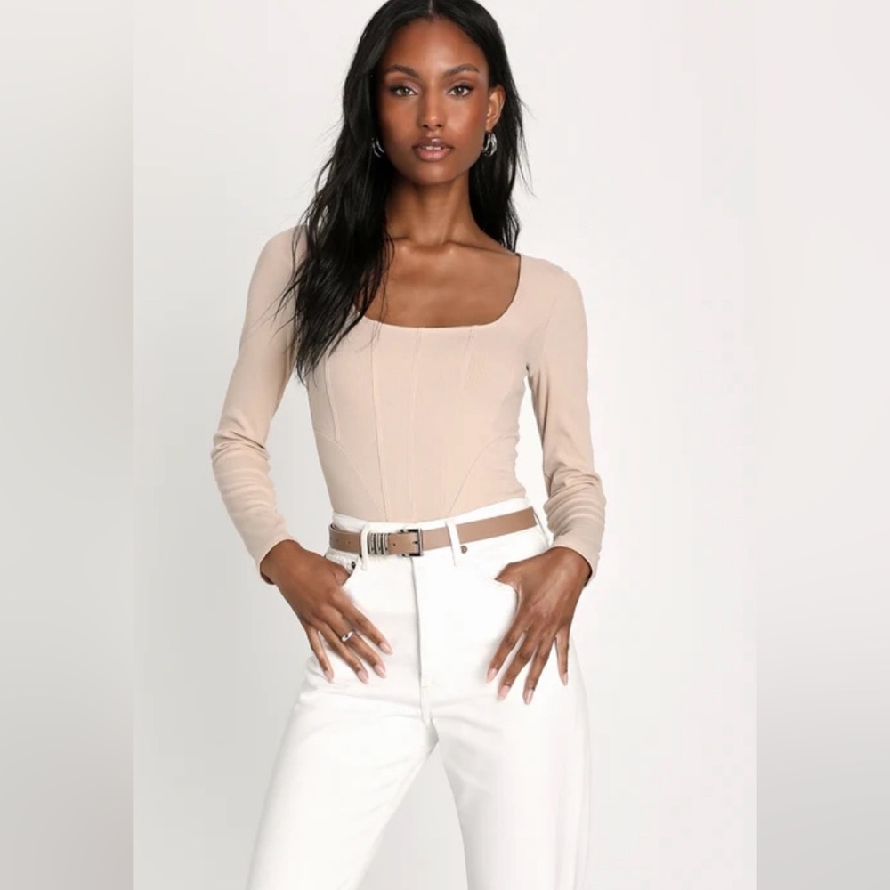 Style Skills Beige Ribbed Knit Long Sleeve Corset
Bodysuit